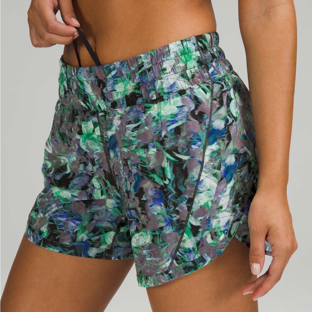 LULULEMON Track That 5" Short Rapid Flourish Multi Size 4 - Picture 5 of 14